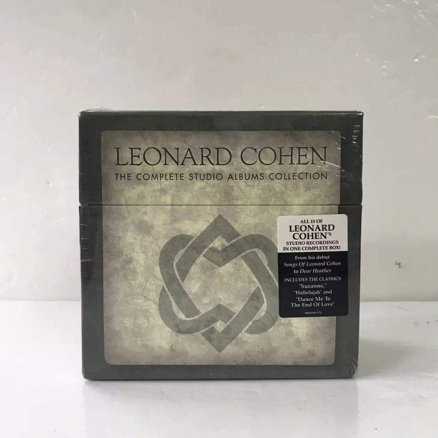 💿 Leonard Cohen 15-CD Collector's Edition Box Set – Complete Studio Albums Collection (Hallelujah, Suzanne, Famous Blue Raincoat)