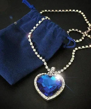 💎 Titanic's Heart of the Ocean Necklace