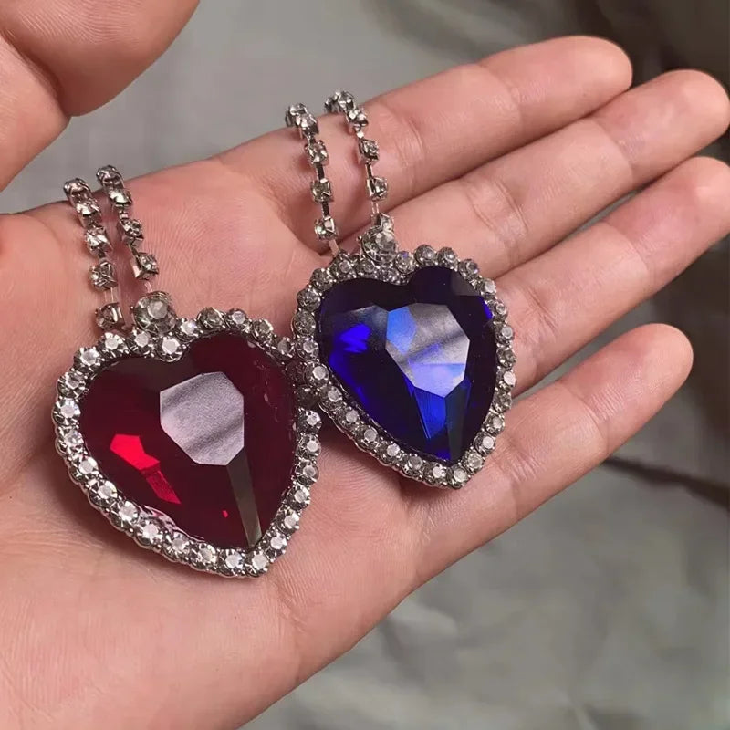 💎 Titanic's Heart of the Ocean Necklace