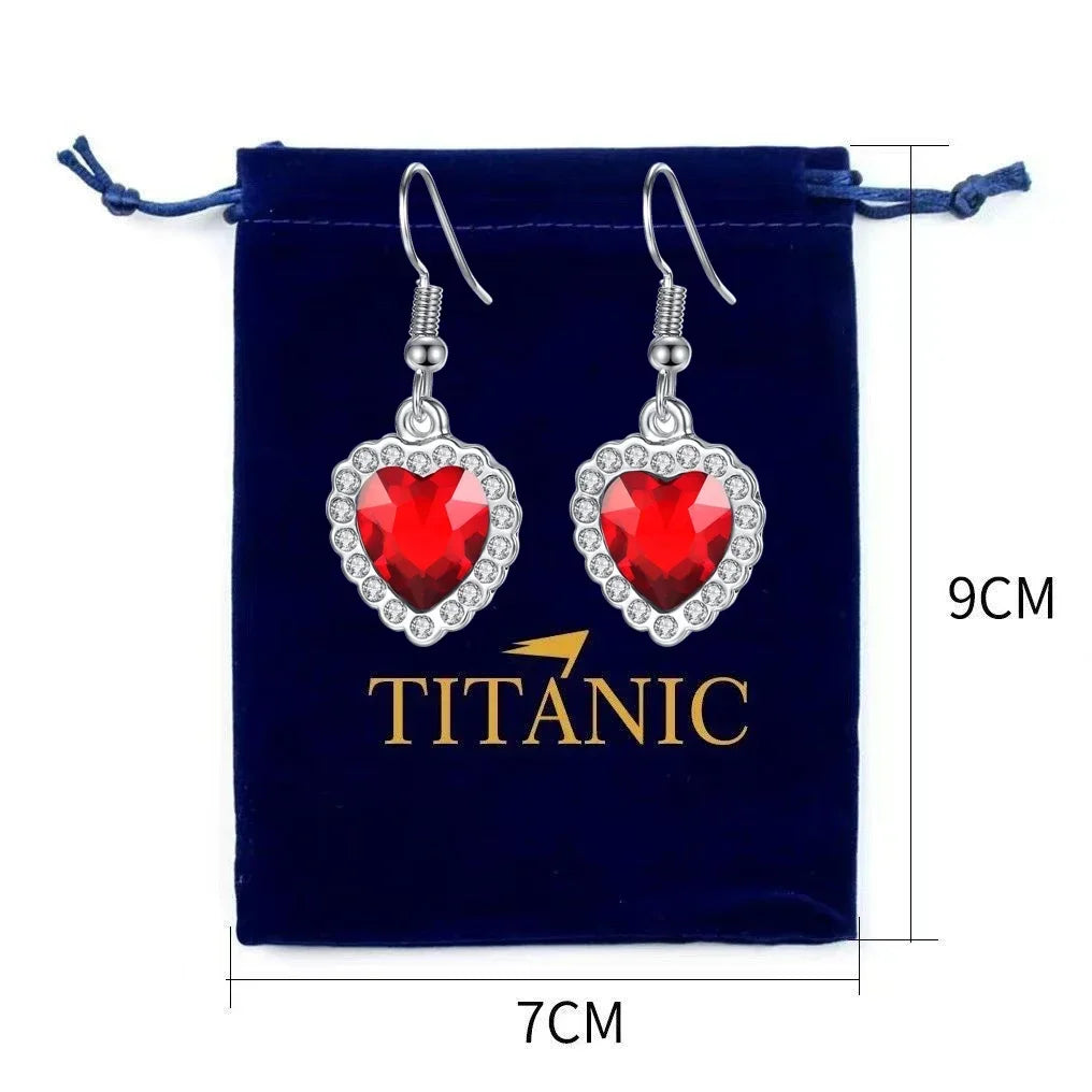 💎 Titanic's Heart of the Ocean Necklace